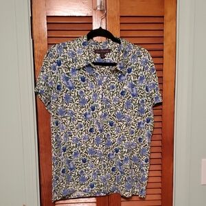 Gloria Vanderbilt Blue and Green Floral Women's Shirt